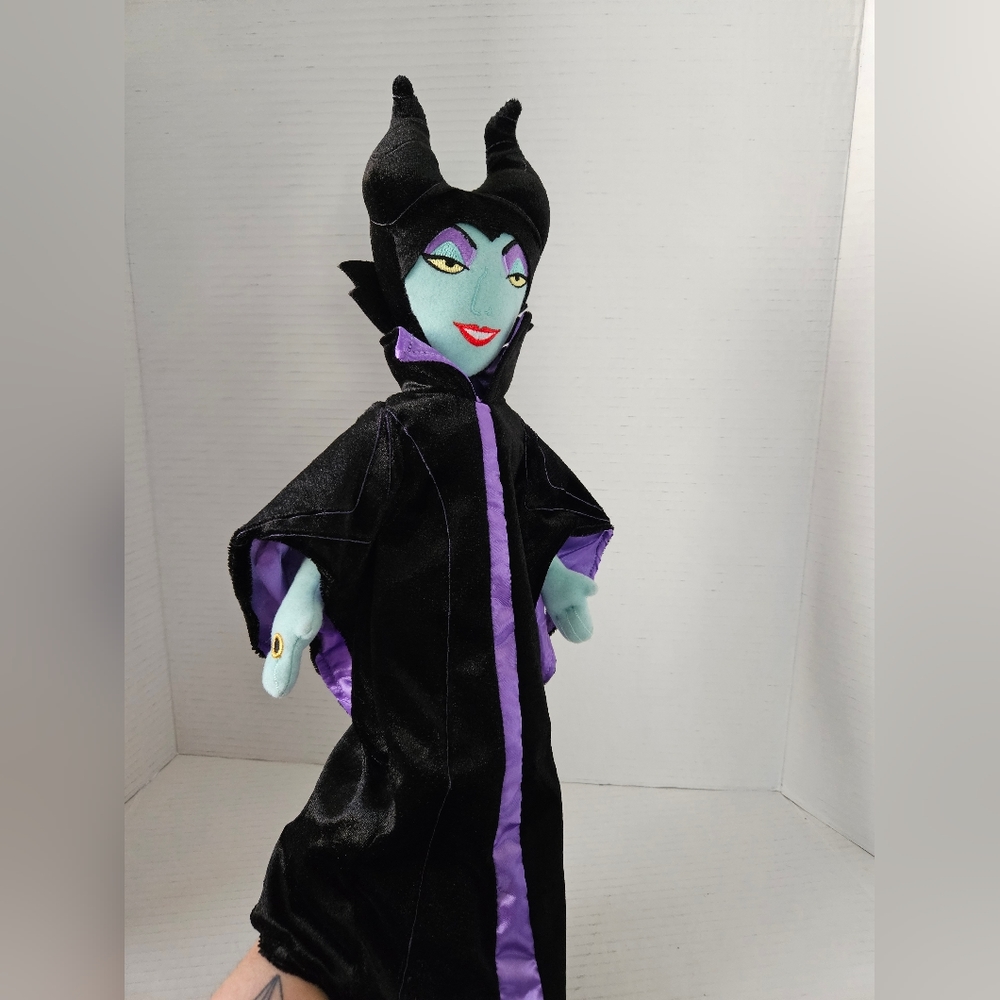 Disney Sleeping Beauty‎ Maleficent plush doll - Picture 2 of 5